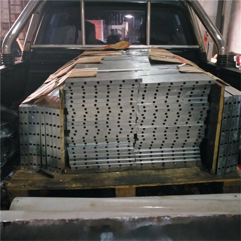 加工提供非標孔徑深孔鉆加工 打深孔 水冷板 發熱板加工 機械加工